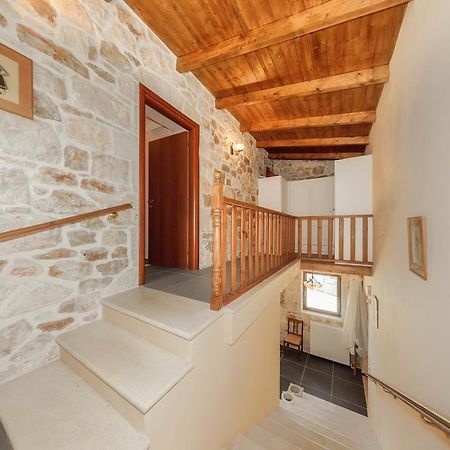 Orient Villas Exclusive Mikro Nisi Dış mekan fotoğraf